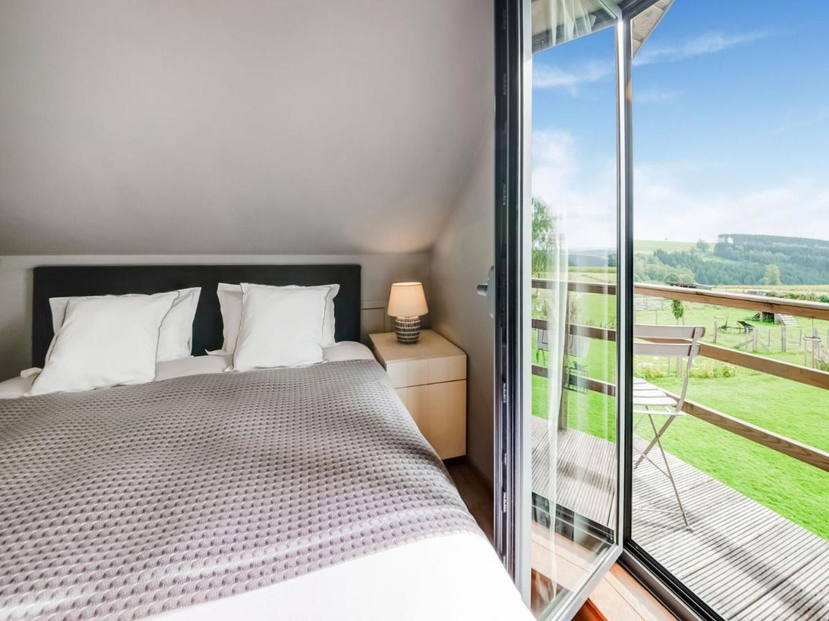 Tranquil Holiday Home In Mont With Bubble Bath Esterno foto