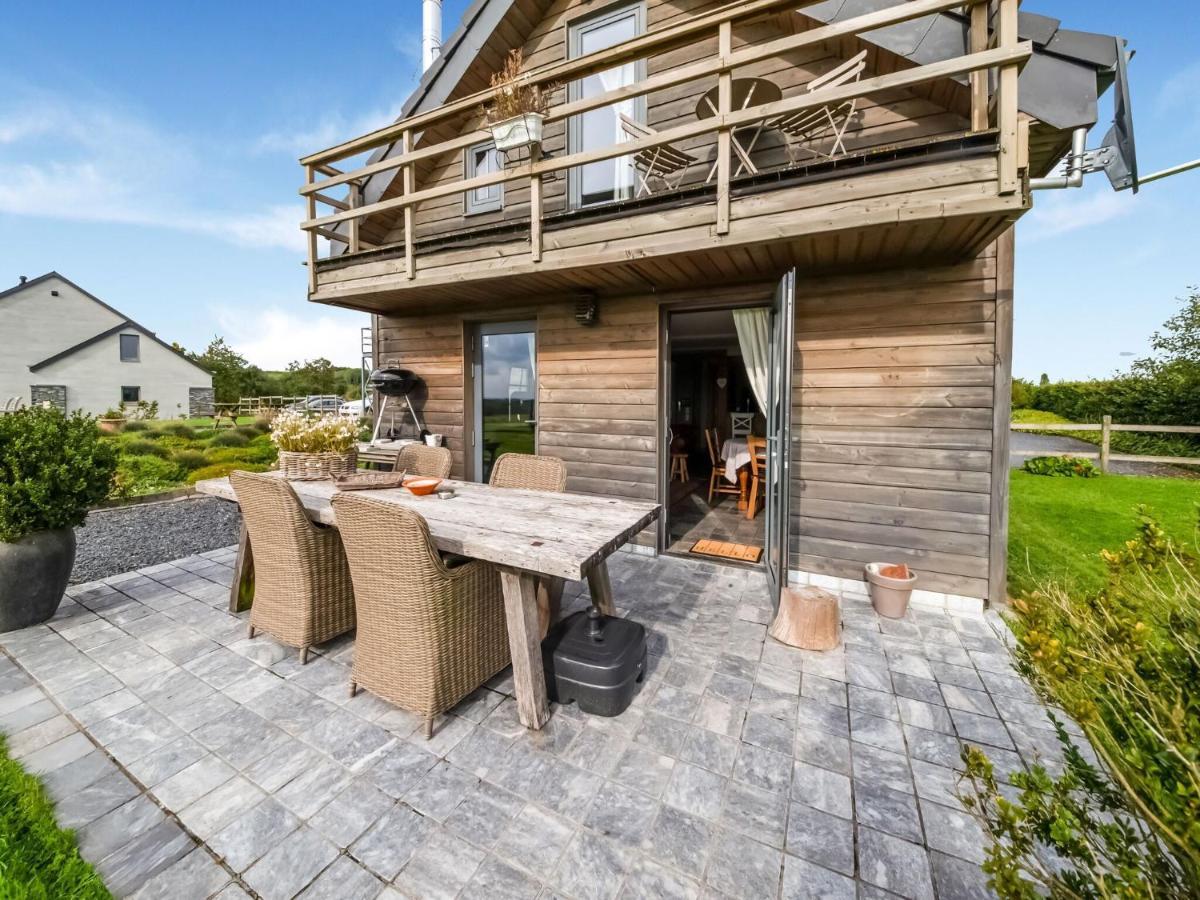 Tranquil Holiday Home In Mont With Bubble Bath Esterno foto