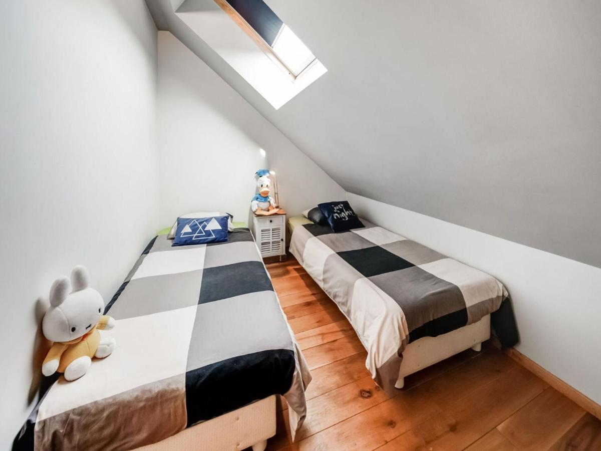Tranquil Holiday Home In Mont With Bubble Bath Esterno foto
